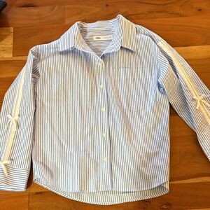 Zara Kids Light Blue and White Striped Button-Down Shirt 11-12